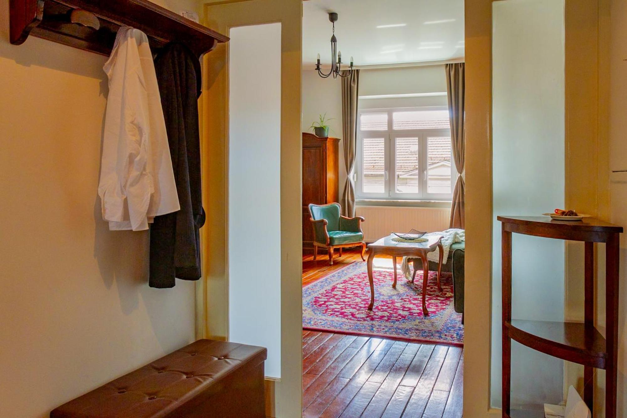 Chic Antique Dana - Zagreb Center-View Apartman Kültér fotó
